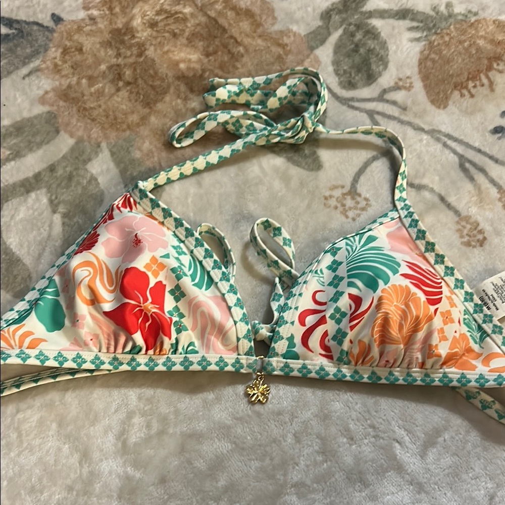 No Boundaries Mint Green Floral Bikini Top